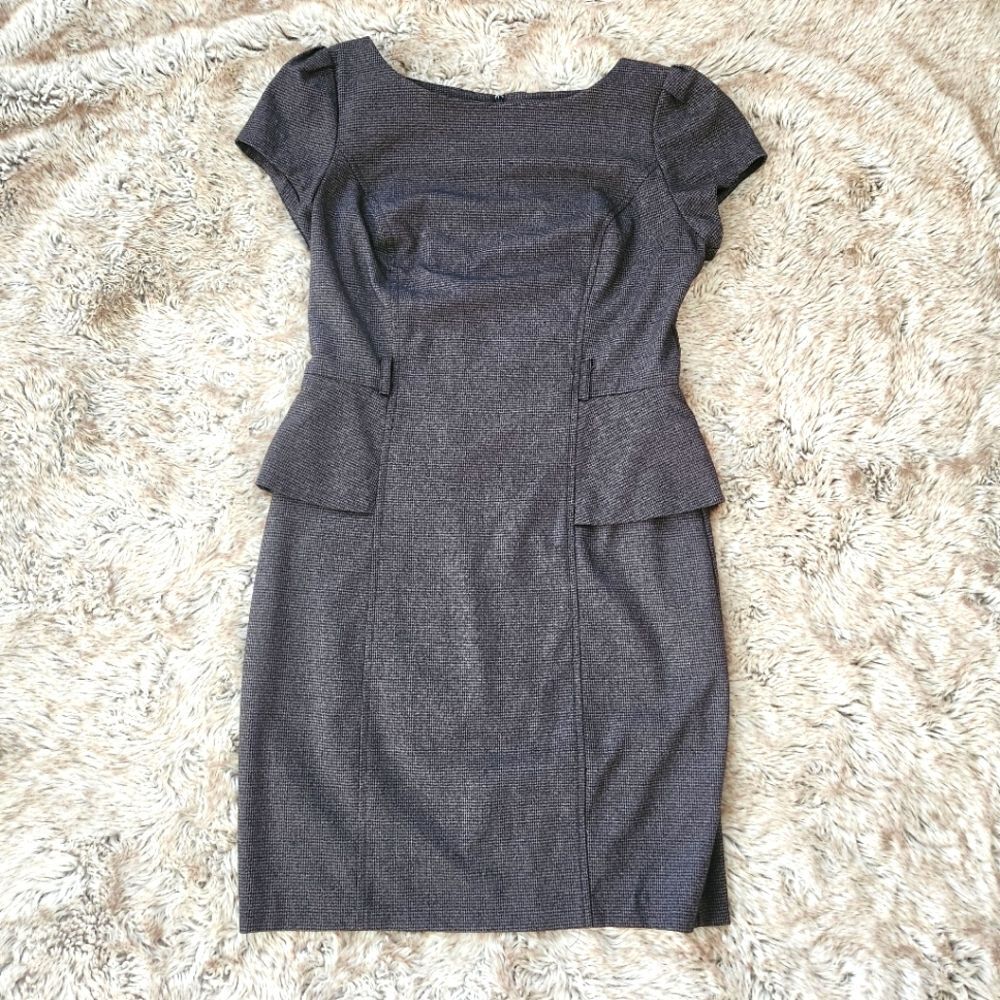 A. Byer Gray Cap Sleeve‎ Peplum Waist Tailored Business Mini Dress Size 9